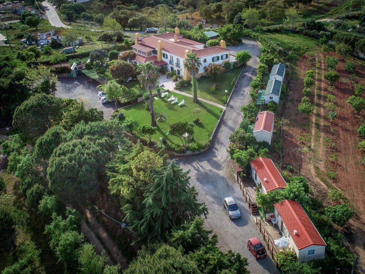 A Deolinda Guest House Santiago do Cacem Bagian luar foto