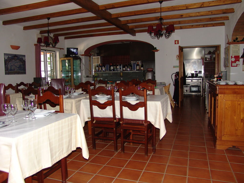 A Deolinda Guest House Santiago do Cacem Bagian luar foto
